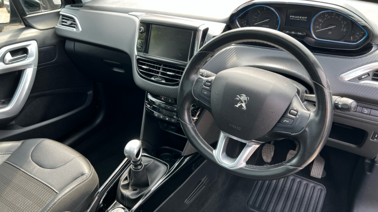 Peugeot 2008 1.2 PureTech 110 Allure Premium 5dr Petrol Estate